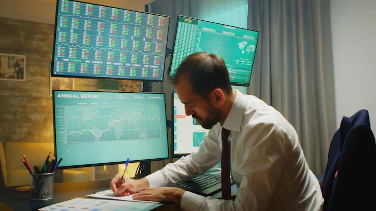 Real-time monitoring and amplification